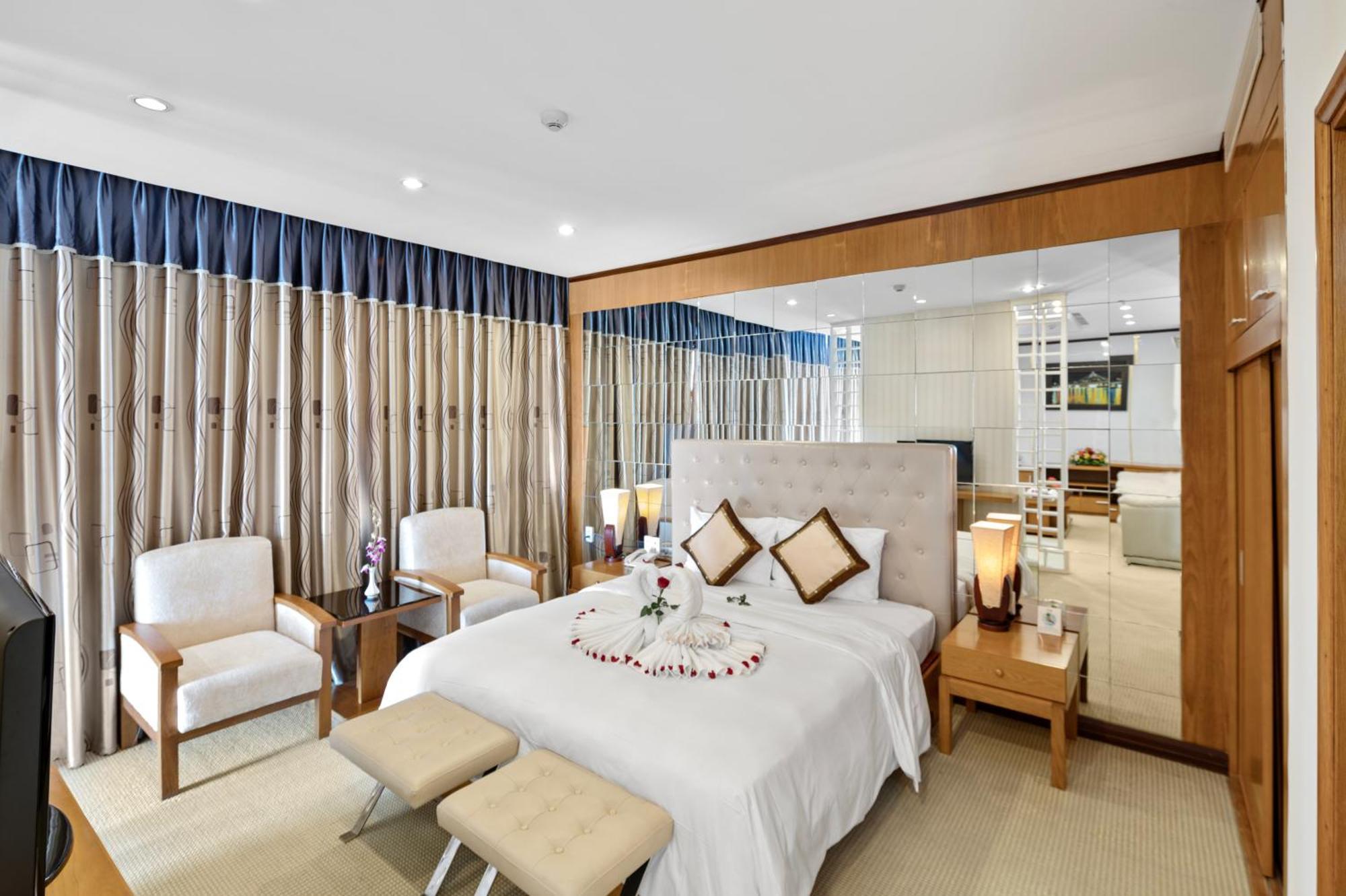 Danang Petro Hotel מראה חיצוני תמונה