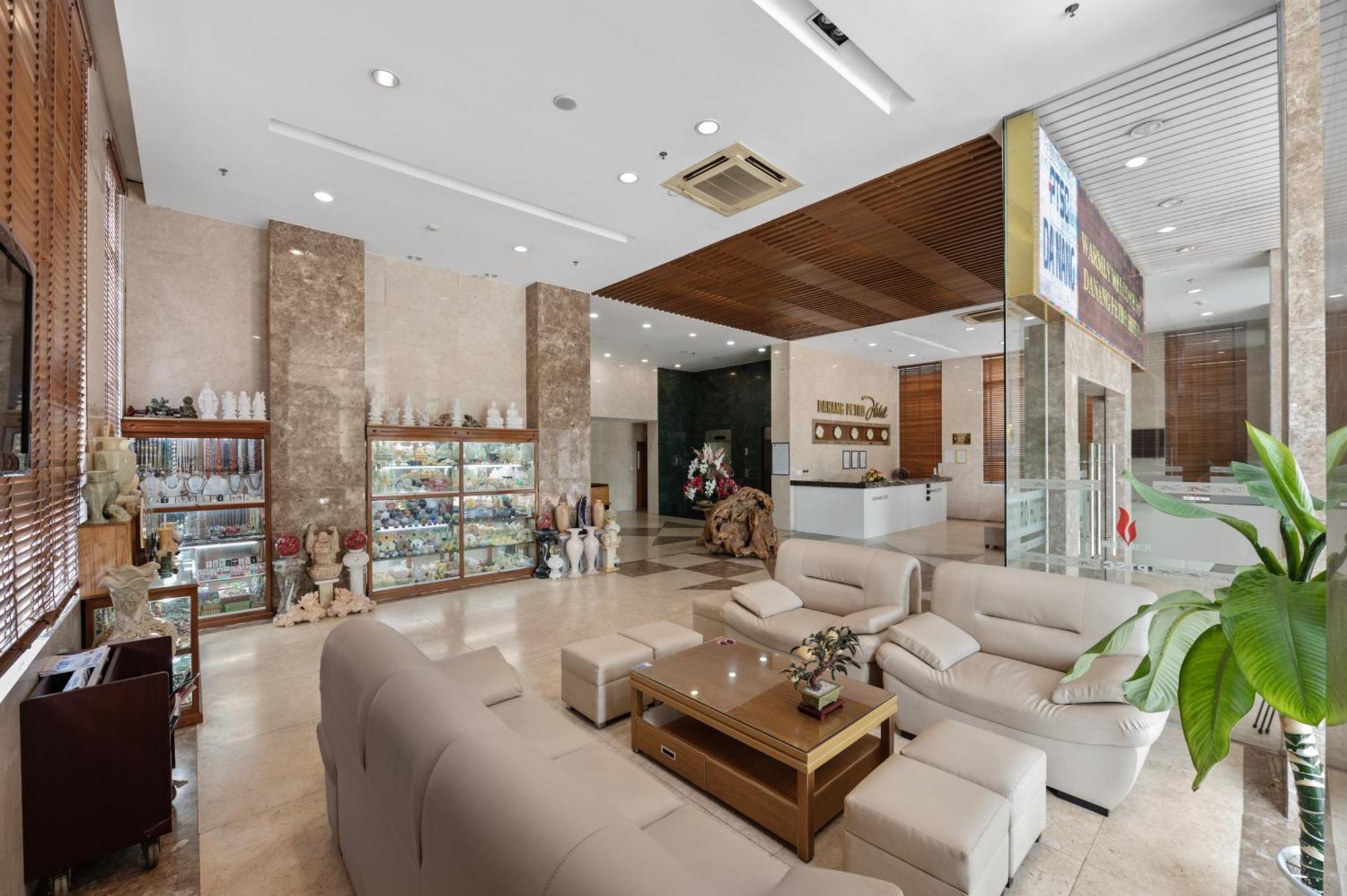 Danang Petro Hotel מראה חיצוני תמונה