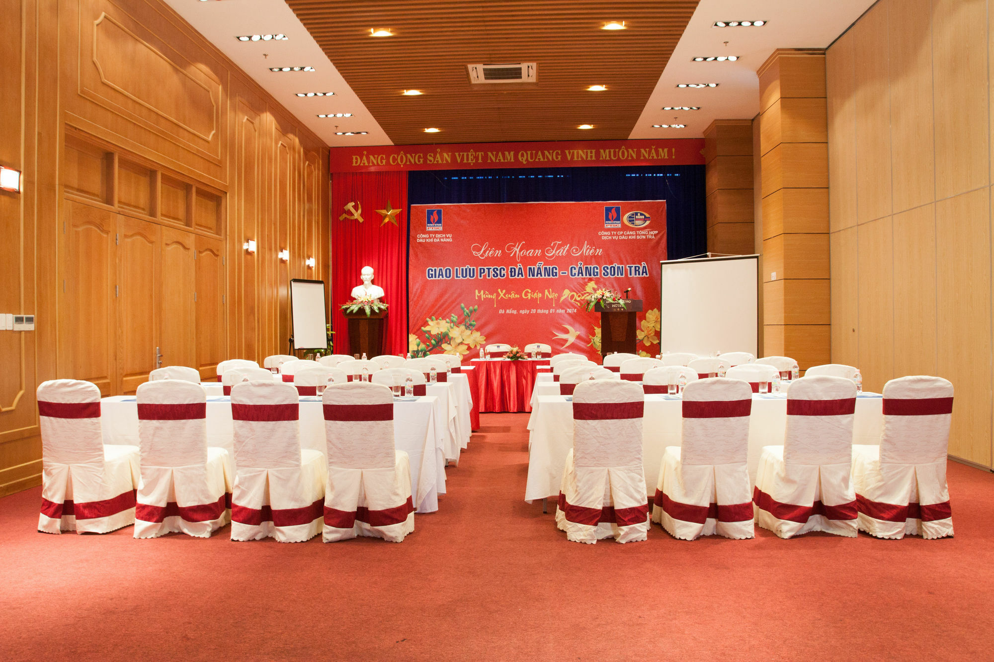 Danang Petro Hotel מראה חיצוני תמונה