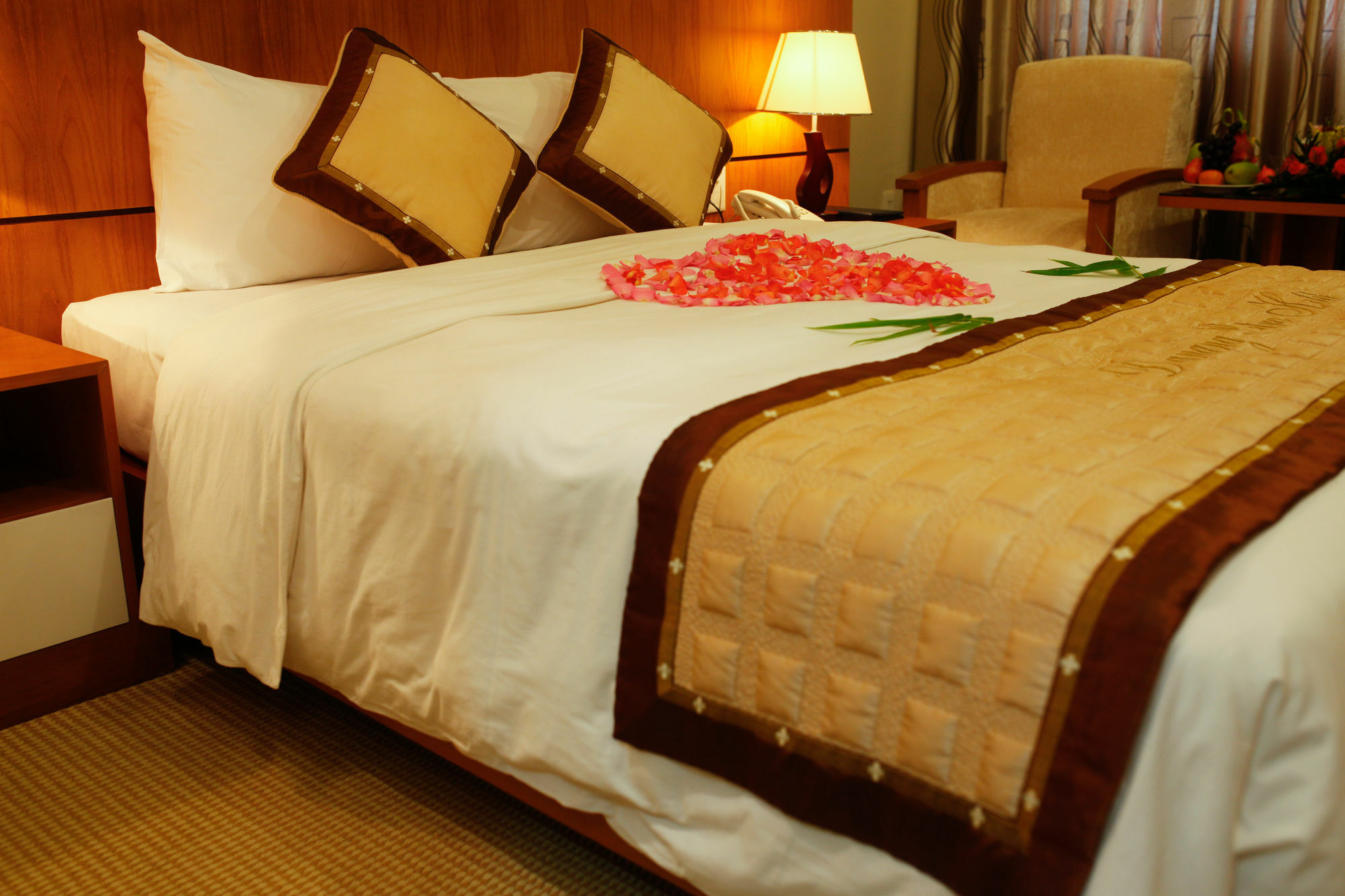 Danang Petro Hotel מראה חיצוני תמונה