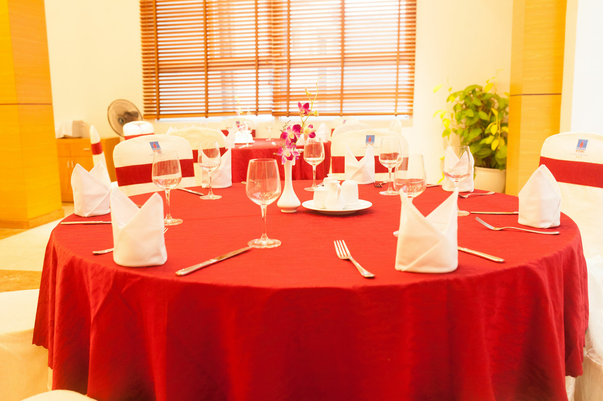 Danang Petro Hotel מראה חיצוני תמונה