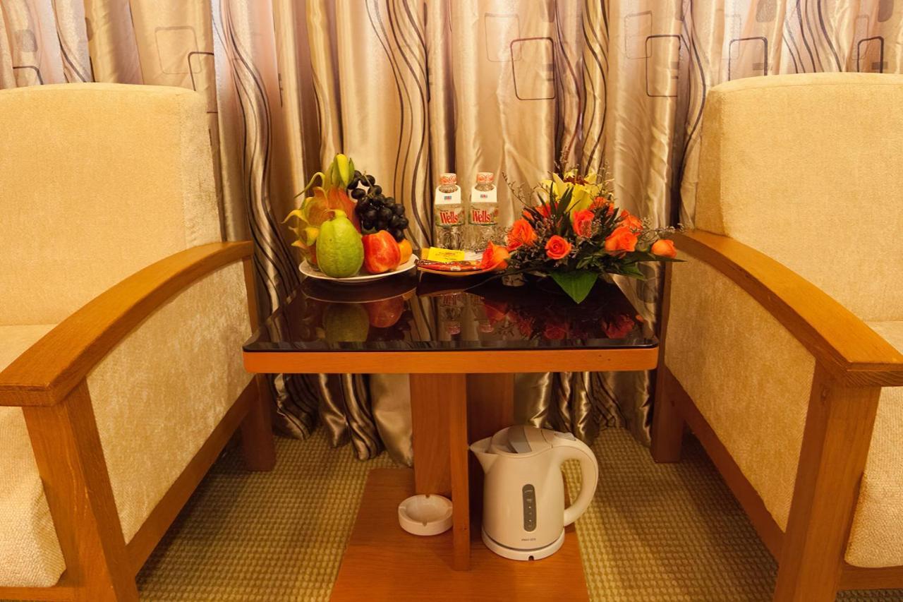 Danang Petro Hotel מראה חיצוני תמונה